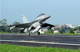 Iraq tiếp nhận đợt máy bay F-16 đầu tiên của Mỹ 